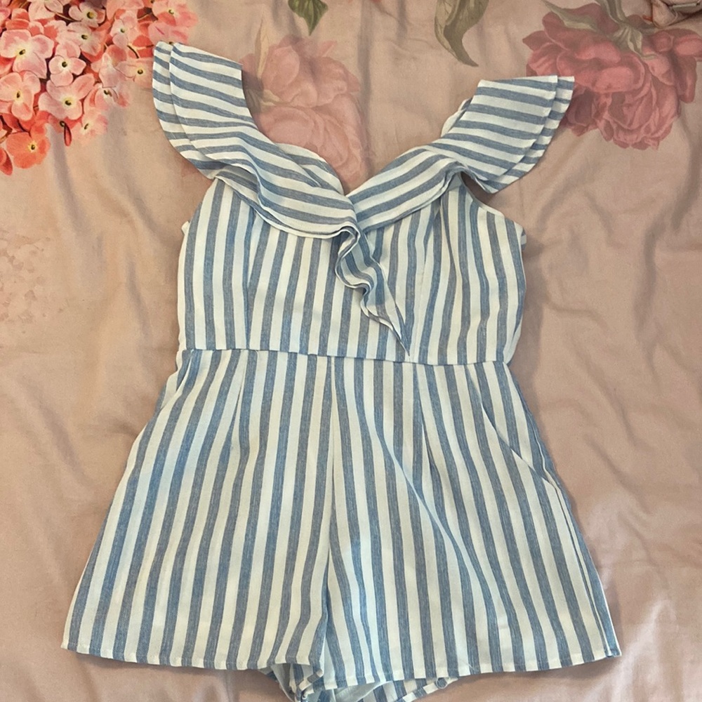 Striped romper with pockets